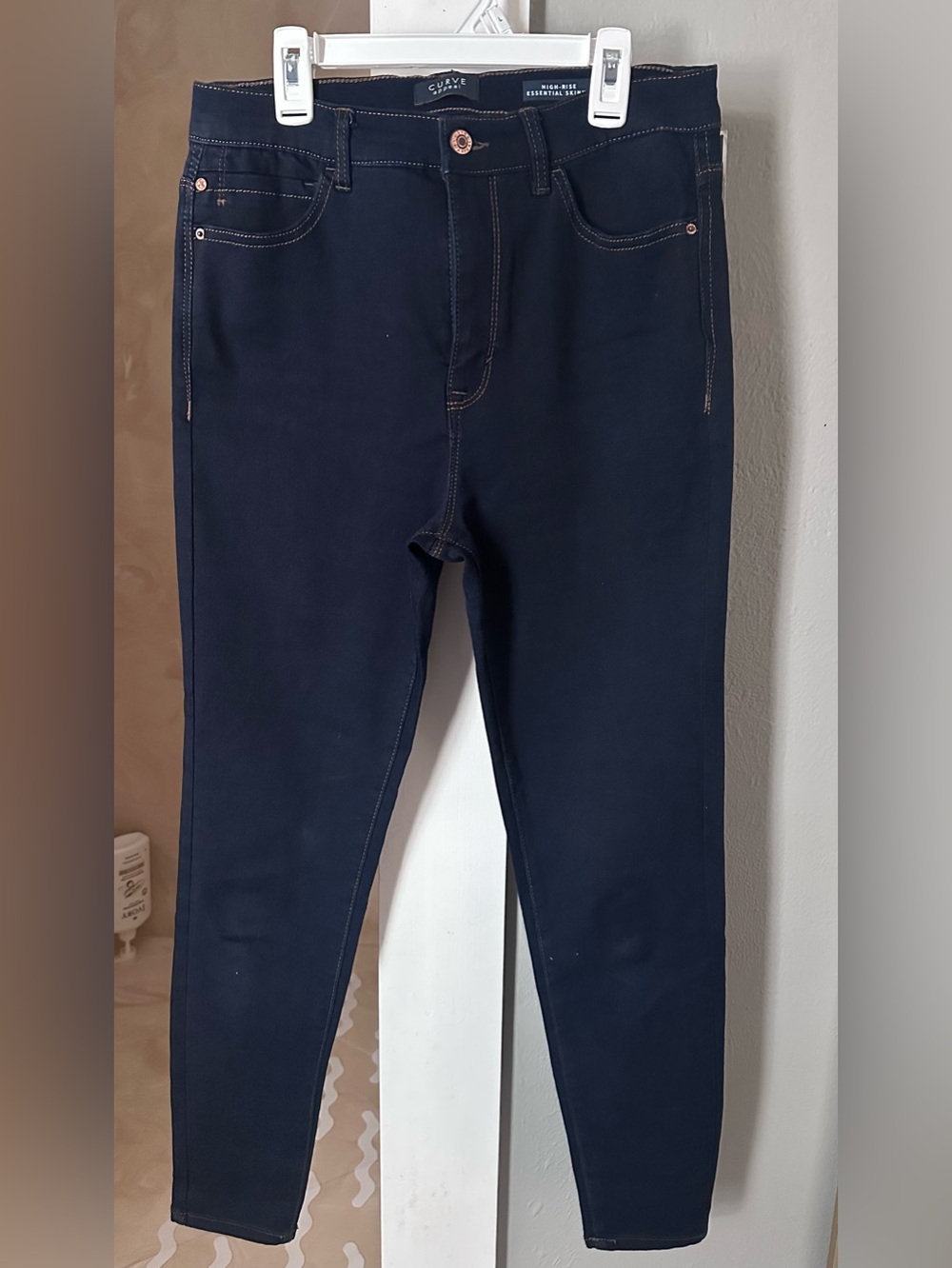 Women's Skinny Jeans - Dark Denim Stretch Fit
